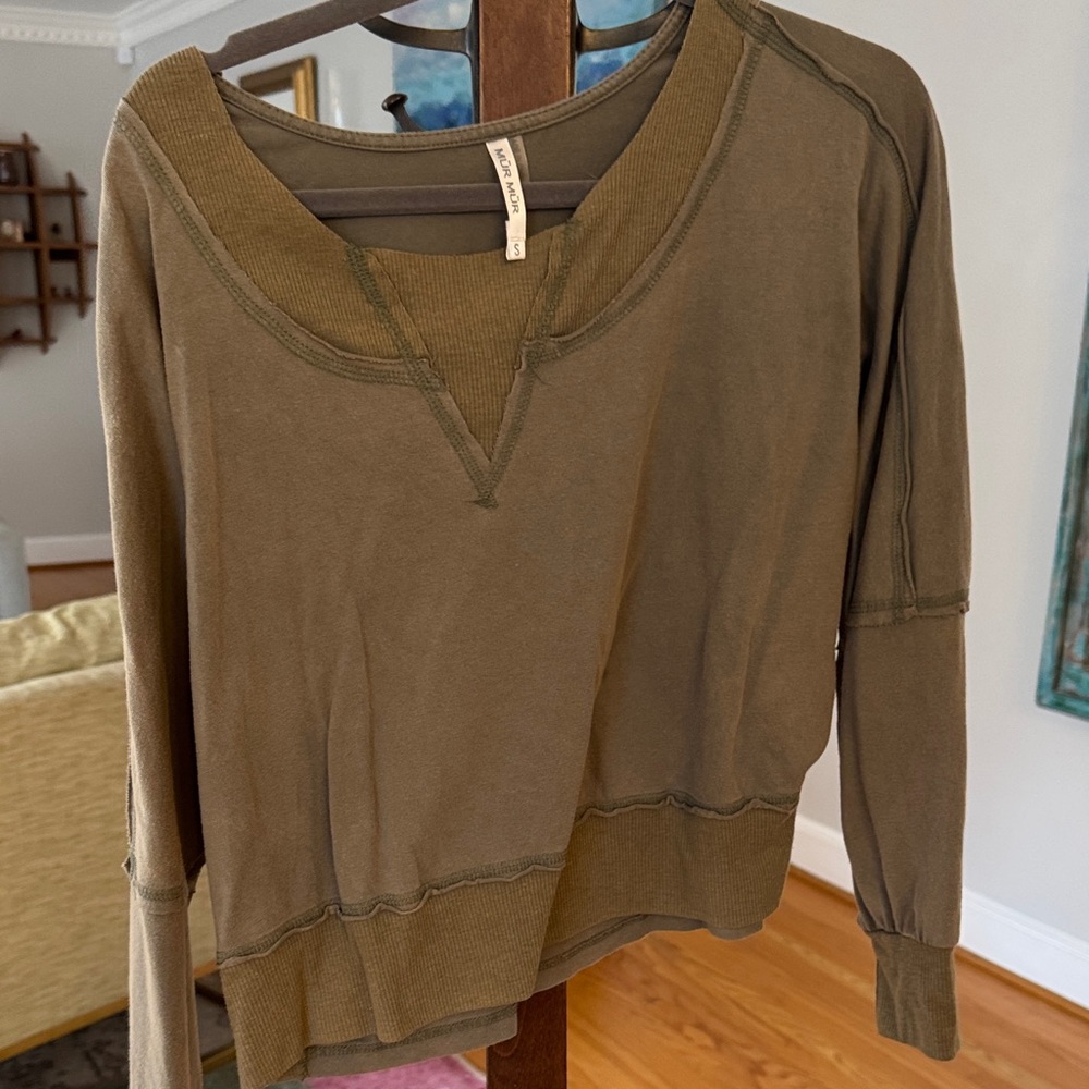 Casual Olive Sweatshirt